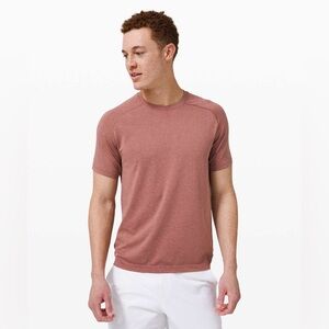 Men’s Lululemon Metal Vent Tech Short‎ Sleeve 2.0 XL Smoky Red